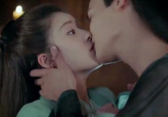 大美女亲嘴,亲嘴背后的情感故事