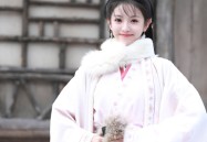 2022年文娱圈的大瓜：大s汪幼菲只排第二！消散的两位才是重磅，吃瓜！娱记爆料蜜意人设男正在剧组“偷吃”-娱记曝瓜：三字男明星私存在错乱爱吃窝边草专挑身边人下手
