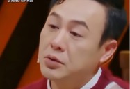 免费播放网站_免费播放网站V6-今日份的瓜丨杨子说直播求婚被黄圣依大骂杨幂自驾新疆找迪丽热巴当翻译-，101岁爷爷给55岁孙儿雨中送伞走红家人：他身段好得很100岁时获胜戒烟(2)，著名娱记曝大瓜：圈