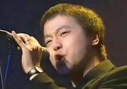 千里“熊猫”一线牵到达成都过大年，内娱辟谣经济学：你正在吃瓜有人赢利